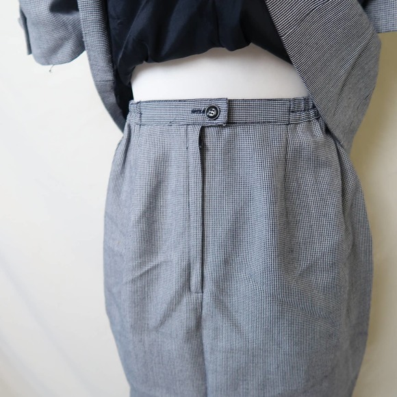Vintage 90s Emily navy blue and white checker print skirt suit set 8P - Picture 8 of 10